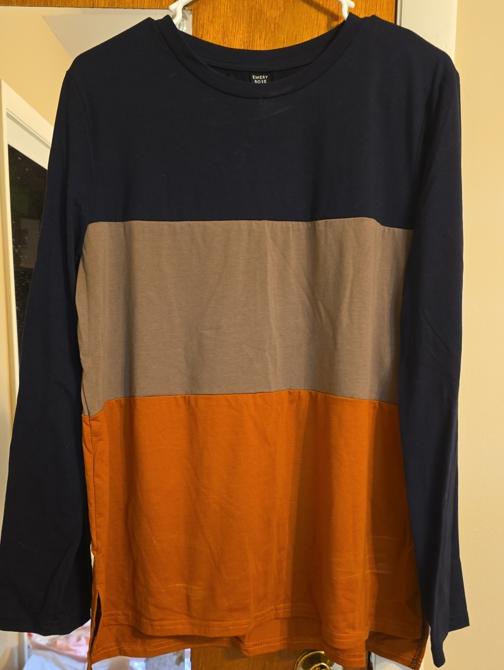 Emery Rose Women’s Colorblock Long Sleeve Tee - Navy, Taupe & Burnt Orange